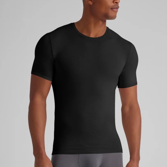 Tommy John Black Apparel 2 Second Skin Shirts 1 pair shorts size medium - Picture 6 of 9